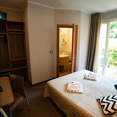 Hotel Garni Rosmari Brenzone sul Garda Exterior foto